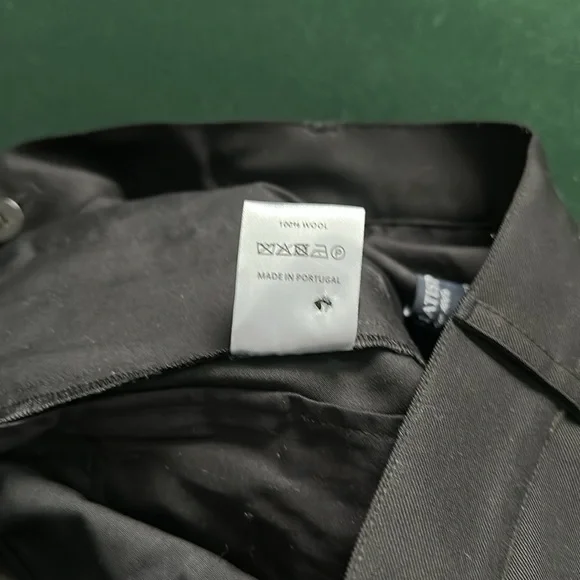 Wright and Doyle Black Pleated Trousers - Picture 7 of 10